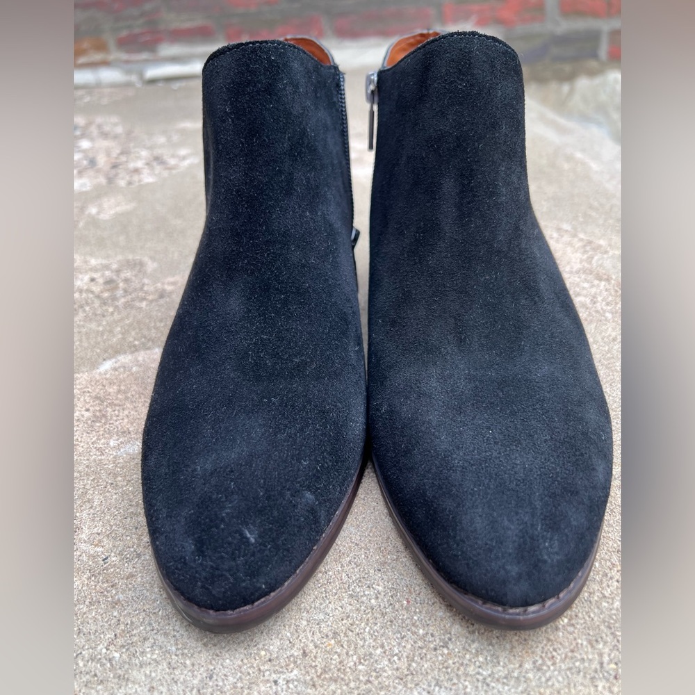 Lucky Brand Womens Fenley Ankle Boots Booties Black Suede Low Heel Zip 8.5M/39 - Picture 4 of 8